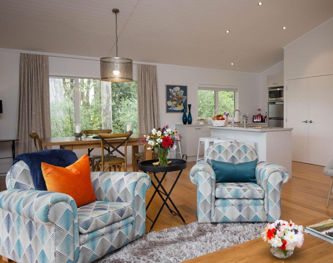 Treghan Luxury Lodge เคริเคริ ภายนอก รูปภาพ
