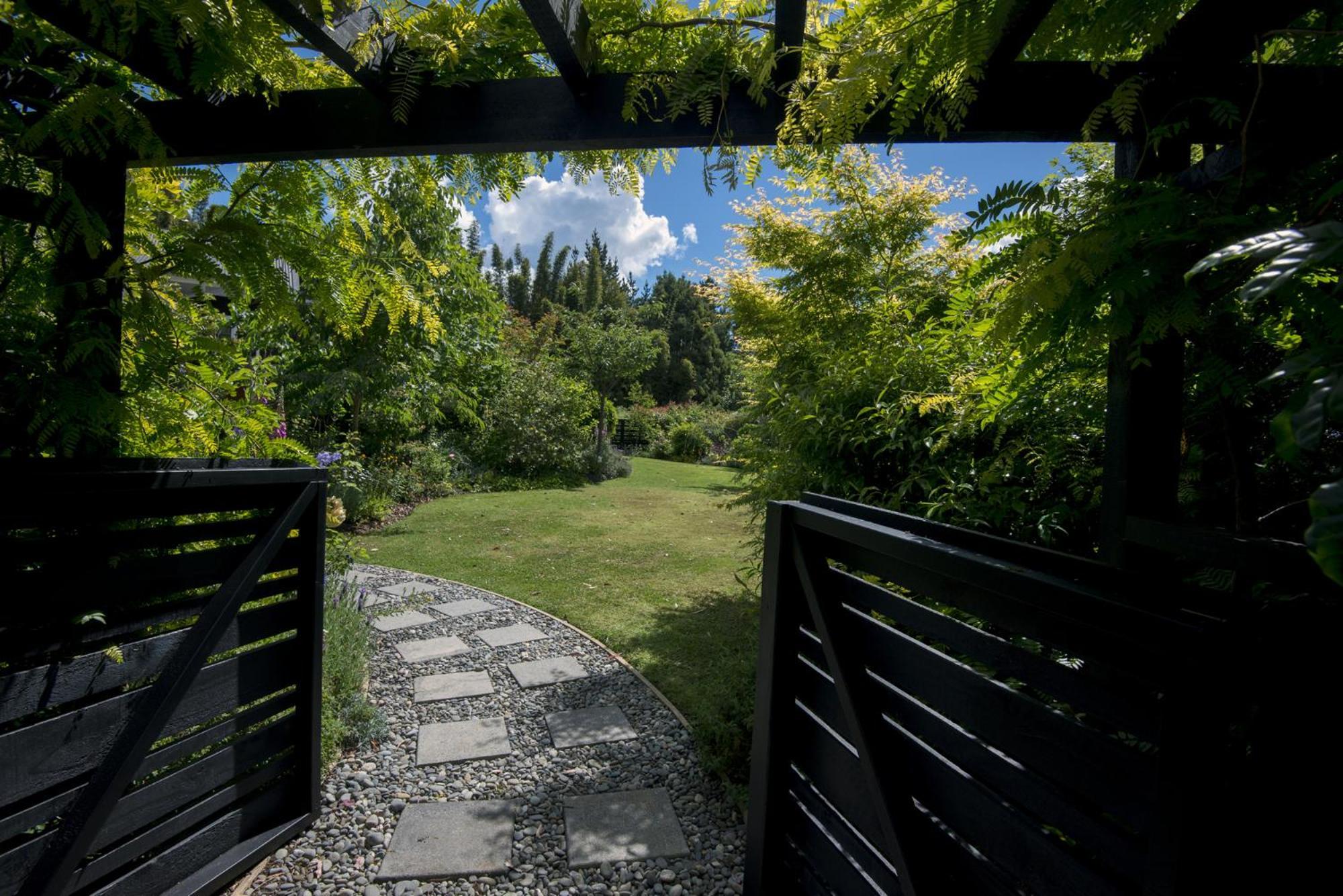 Treghan Luxury Lodge เคริเคริ ภายนอก รูปภาพ